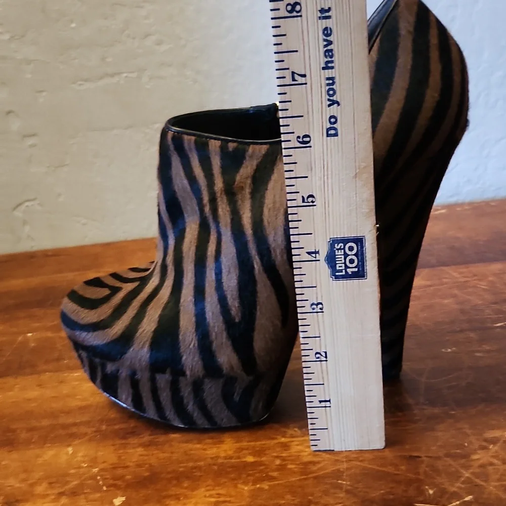 ALEJANDRO INGELMO Platform Zebra Animal Print Pony Hair Heels Bootie 38